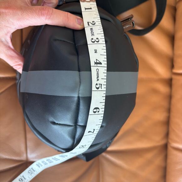 NWT Star Wars Darth Vader soft shoulder bag/crossbody bag. - Picture 7 of 12